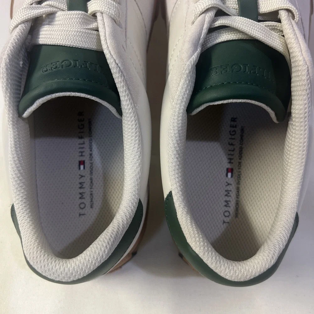 Tommy Hilfiger TMRENCHAL-C Beige/Green Gum Sole Lace-Up Sneakers Men 9